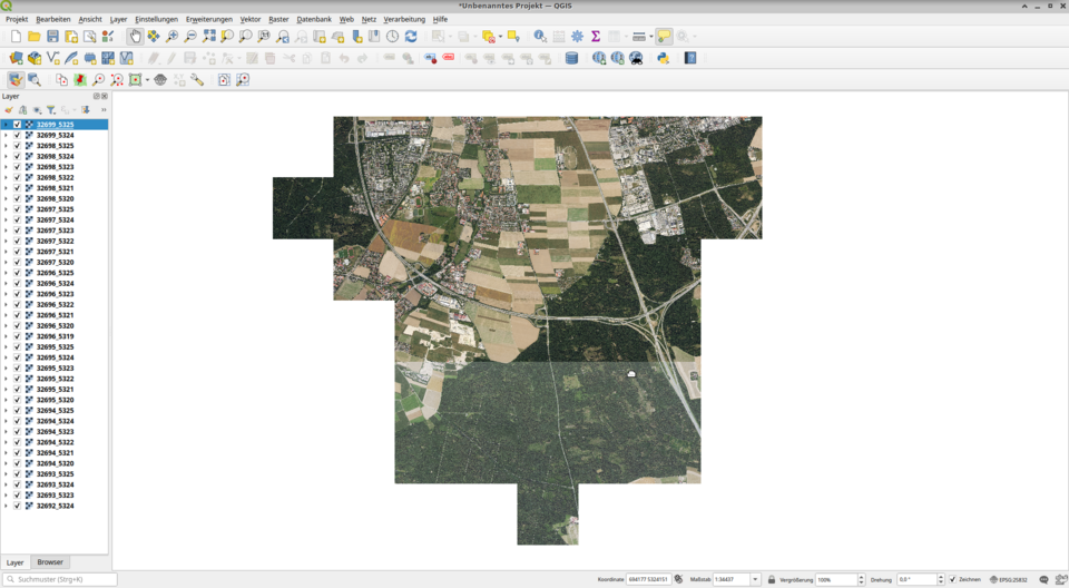 _images/qgis-tiles.png